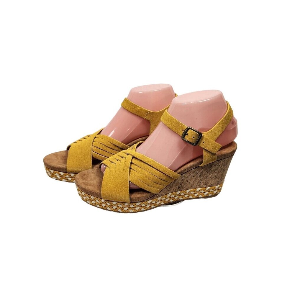 Zodiac Women's Size 8.5 Wedges Paola Yellow Gold leather wedges slingback (126)